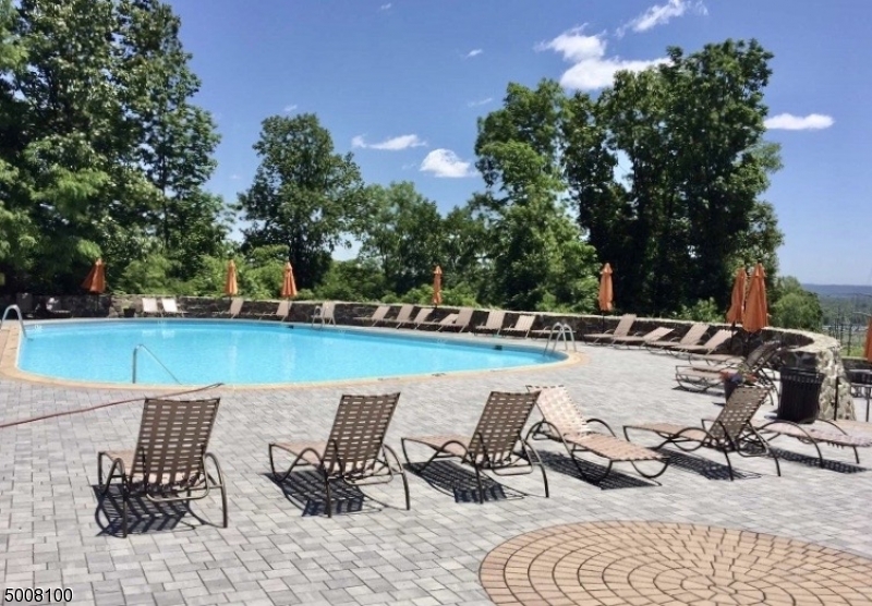 FOXWOOD - Residential