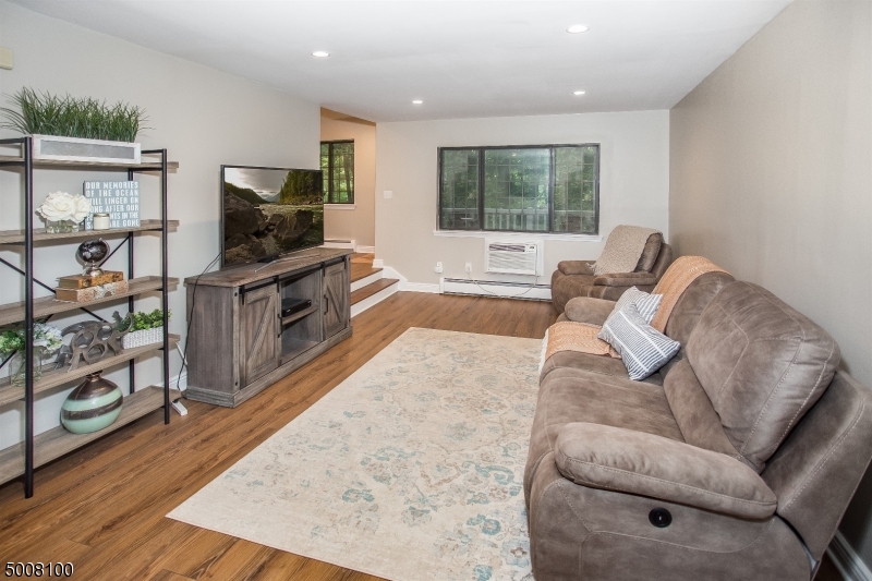 FOXWOOD - Residential
