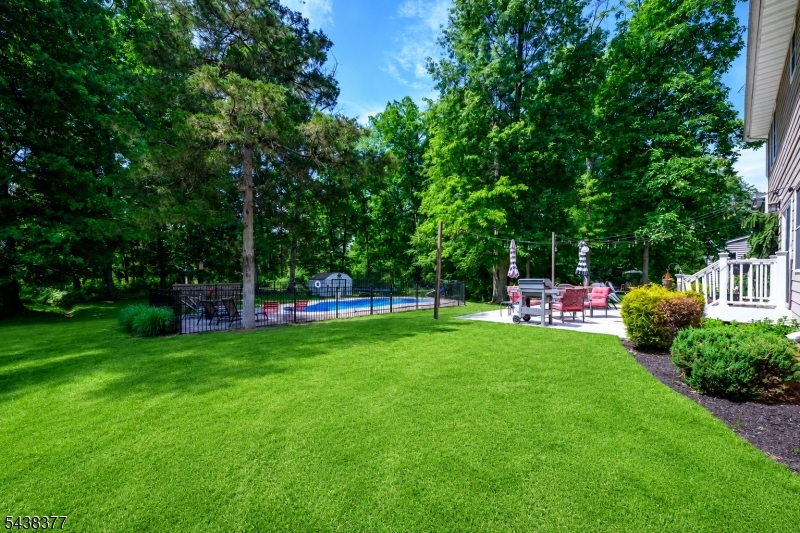 Green Knoll - Residential