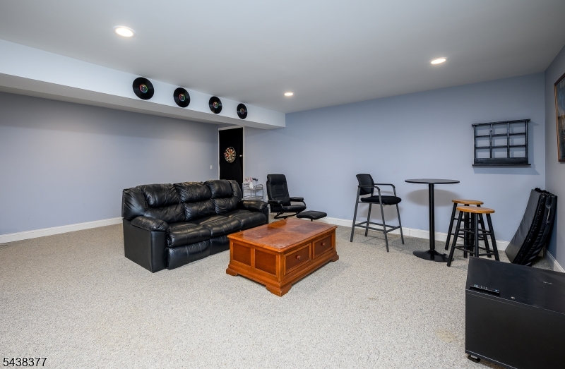Green Knoll - Residential