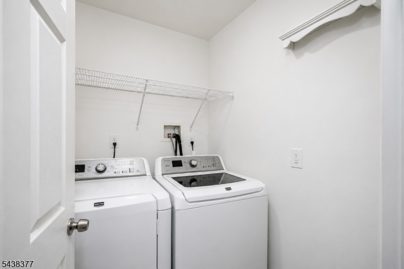 Green Knoll - Residential