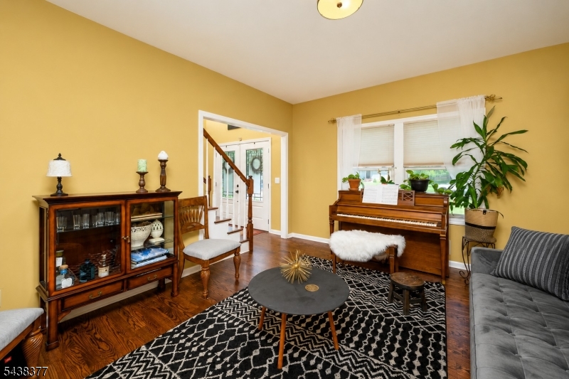 Green Knoll - Residential