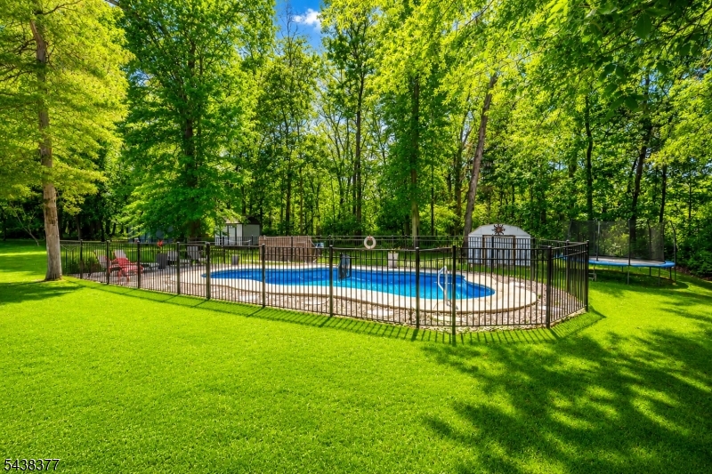 Green Knoll - Residential