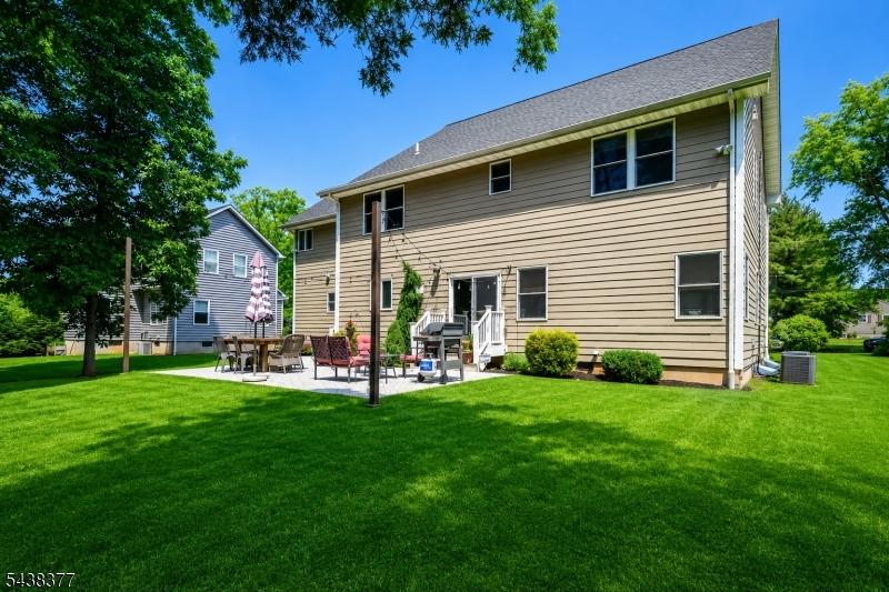 Green Knoll - Residential