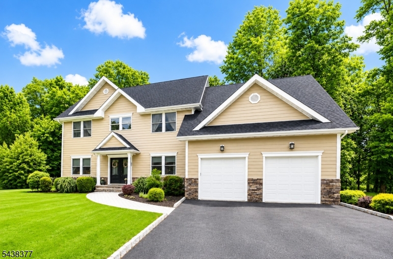 Green Knoll - Residential