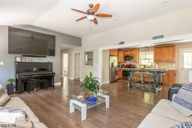 Cedar Lake - Residential