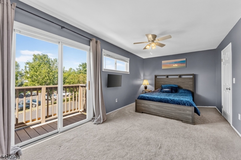 STONEGATE - Residential