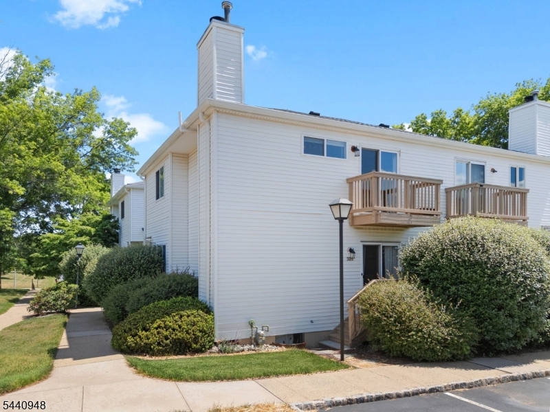 STONEGATE - Residential