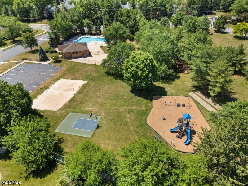 STONEGATE - Residential