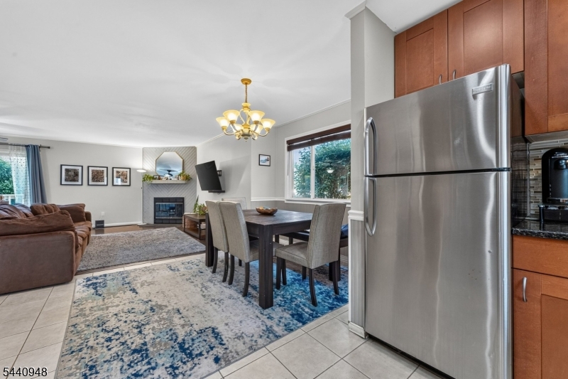 STONEGATE - Residential