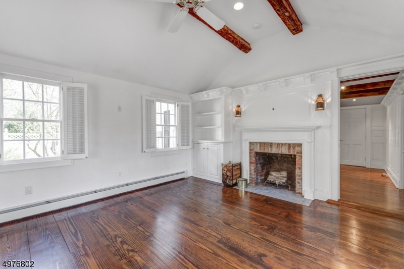 New Vernon - Residential