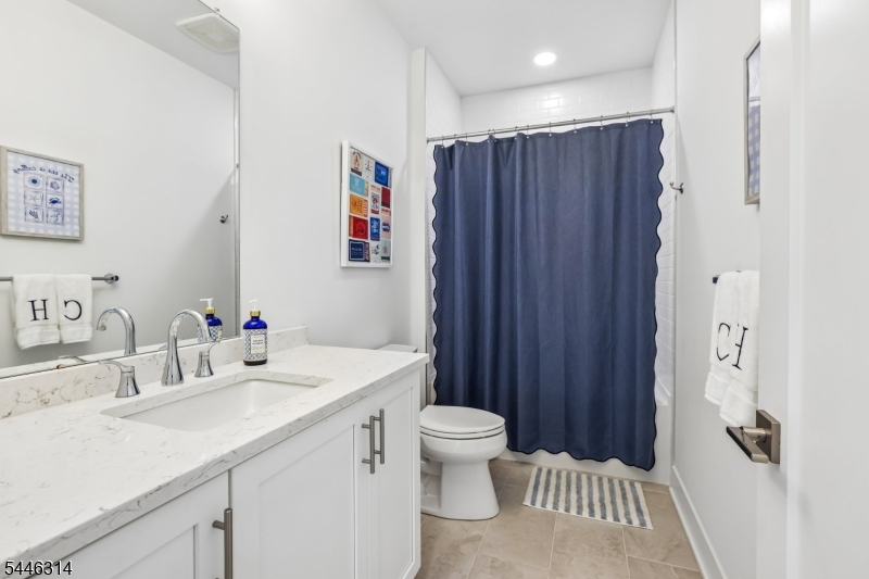 The Oaks at Randolph - Residential