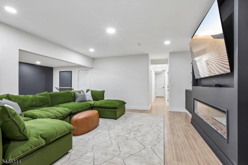 The Oaks at Randolph - Residential