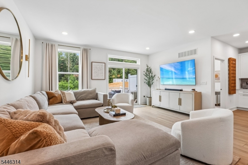 The Oaks at Randolph - Residential