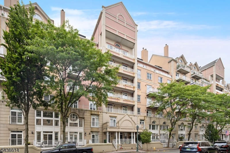 Port Liberte - Residential