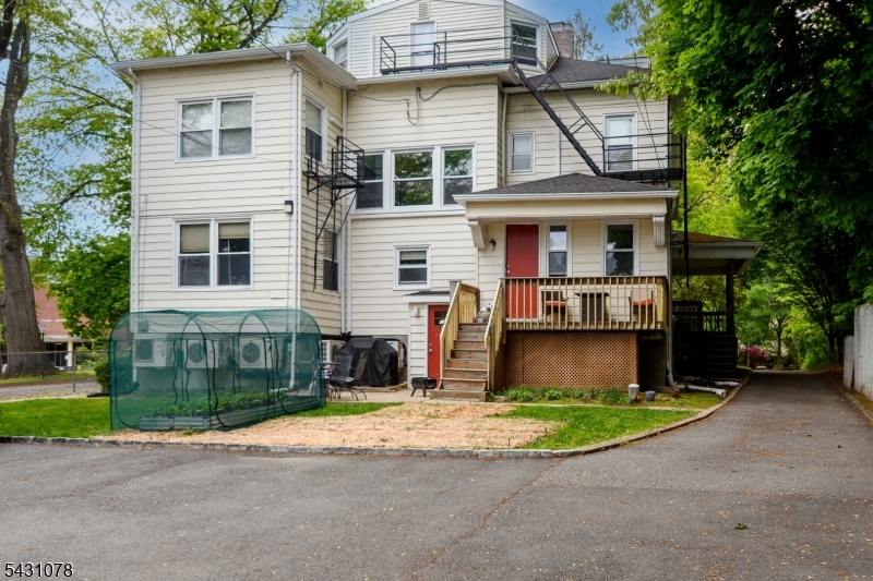 Park Street - Residential Lease