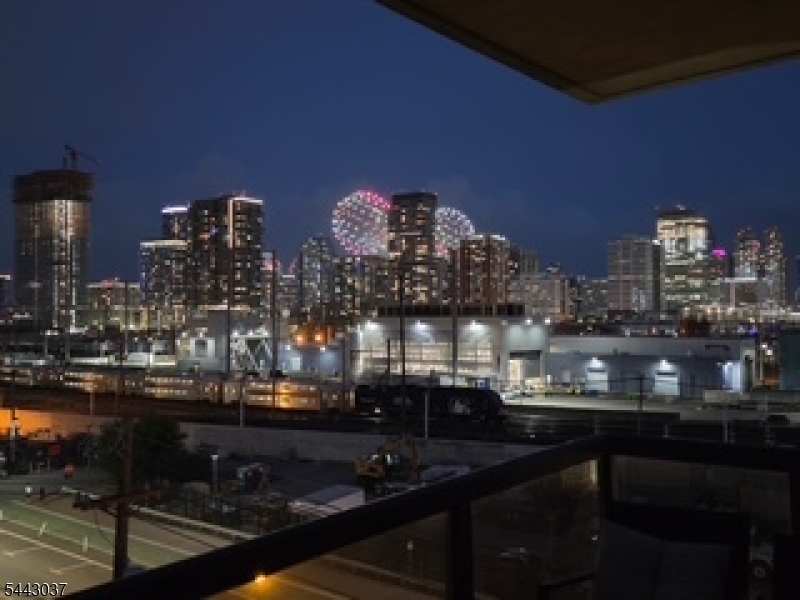 Observer Plaza - Residential