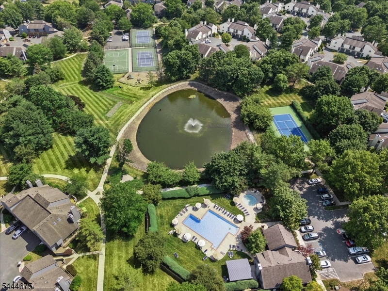THE CEDARS - Residential