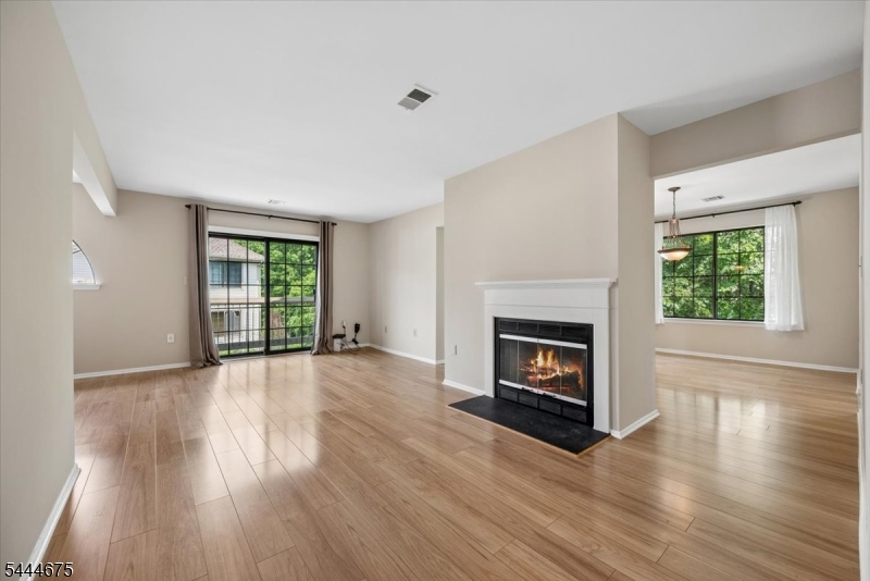 THE CEDARS - Residential