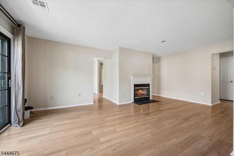 THE CEDARS - Residential