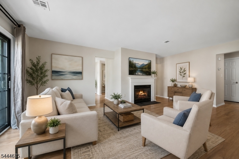 THE CEDARS - Residential