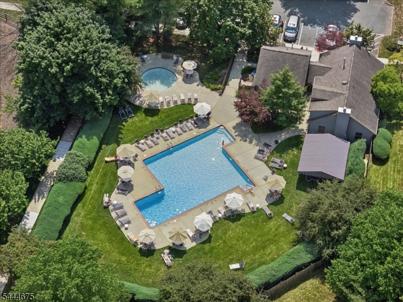 THE CEDARS - Residential