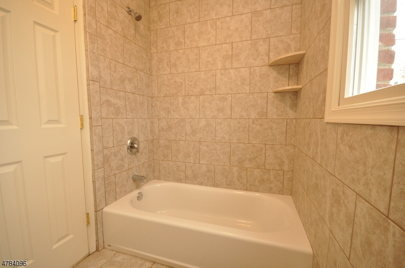 Courtyard Apartments - Residential Lease