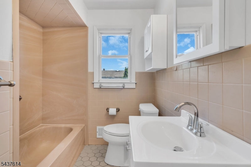Claremont - Residential