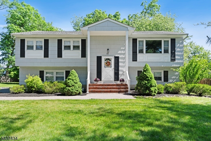 Cedar Knolls - Residential