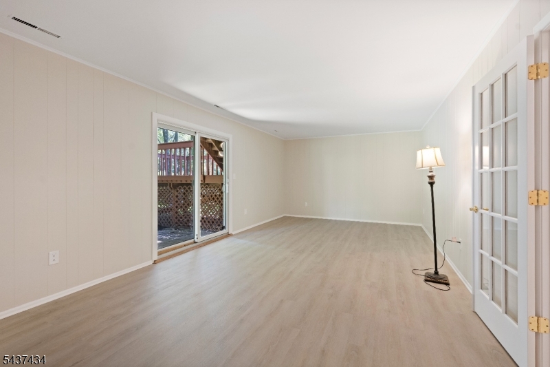 Cedar Knolls - Residential