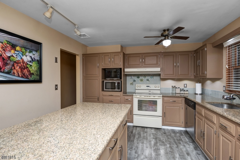 Brookwood - Residential