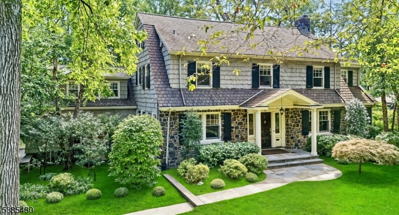 WOODFIELD ESTATES - Residential
