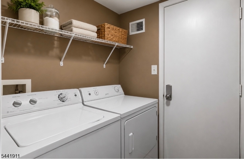 Olde Towne at Countryside - Residential