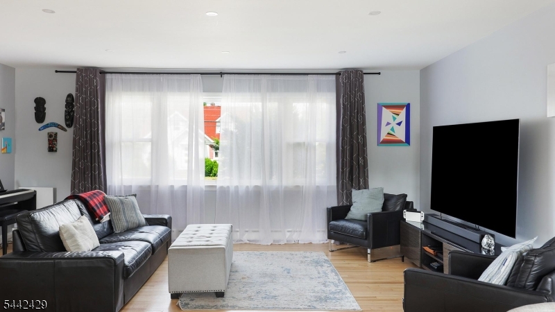 Sunnyside - Residential