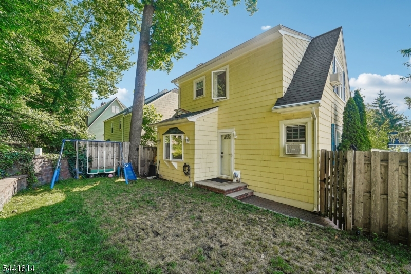 Lower Gregory - Residential