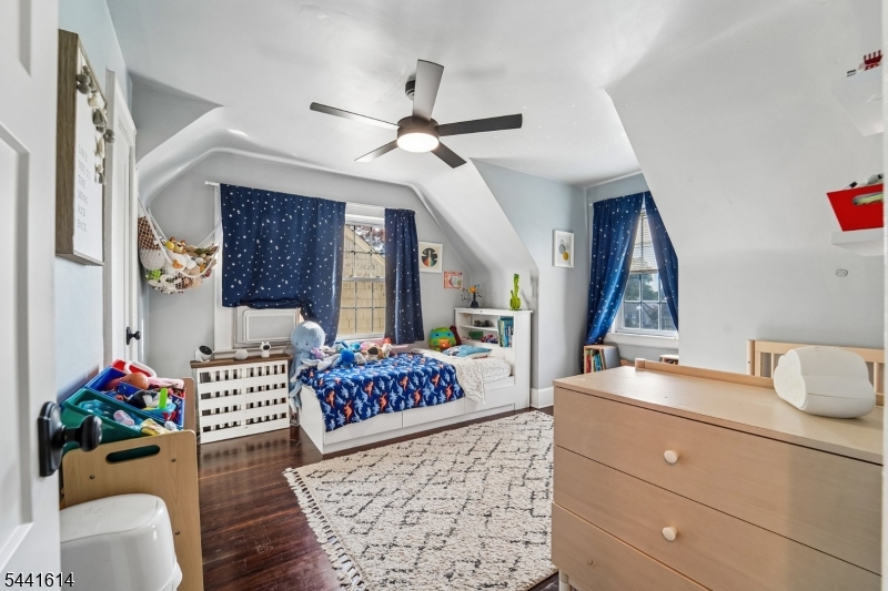 Lower Gregory - Residential