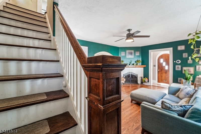 Lower Gregory - Residential