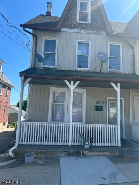 Modern kitchen, tenants have painted and made home very well kept.  Would like to remain if bought by investor..  Good location for anyone using Rt. 22 and I 78 with easy acess in less than 5 minutes.  many of the code issues have been taken care of.  remaining items up to buyer