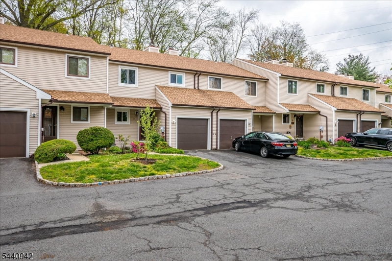 Heatherwood Villas - Residential