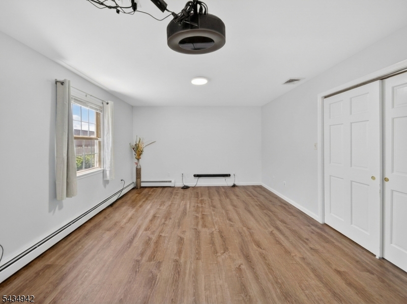 Metuchen Heights - Residential