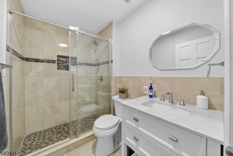 Metuchen Heights - Residential