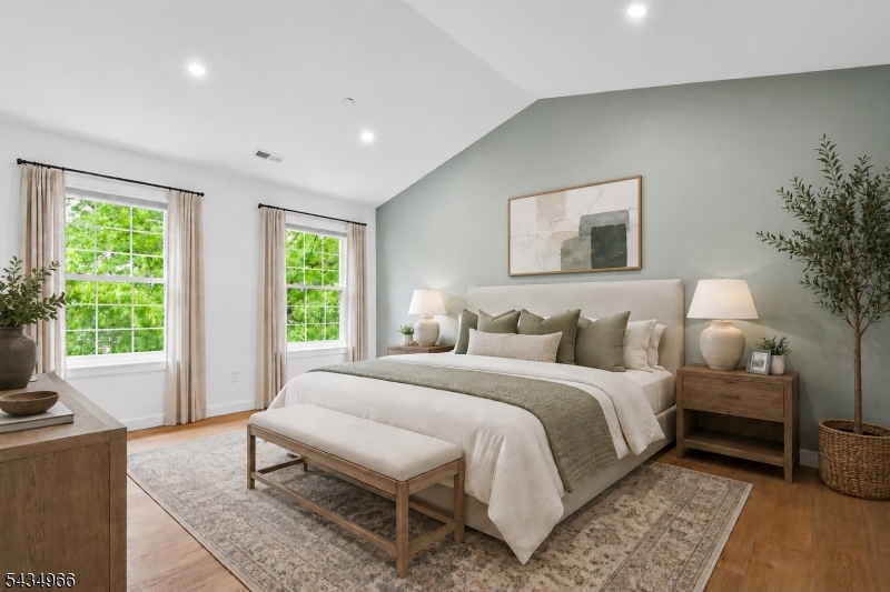 CROSS CREEK POINTE - Residential