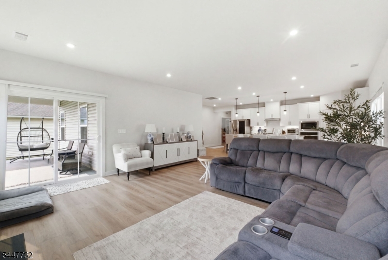Hawke Point - Residential