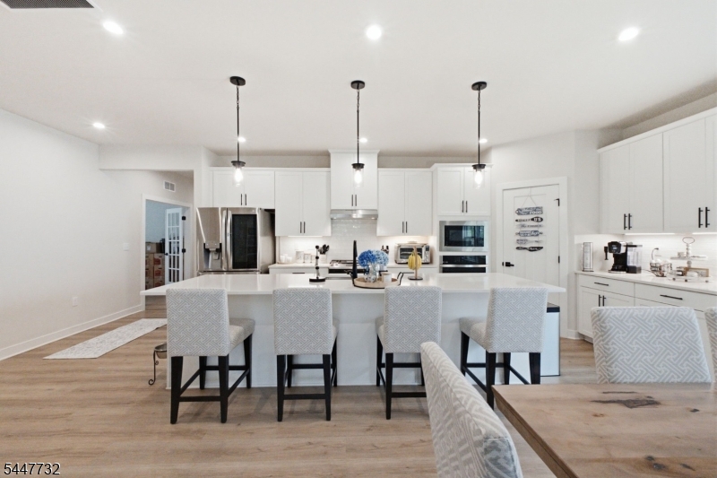 Hawke Point - Residential