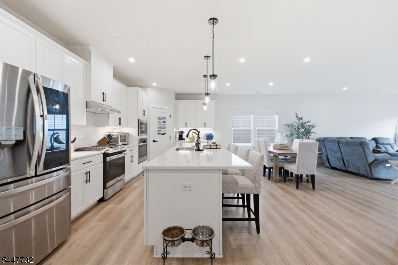 Hawke Point - Residential