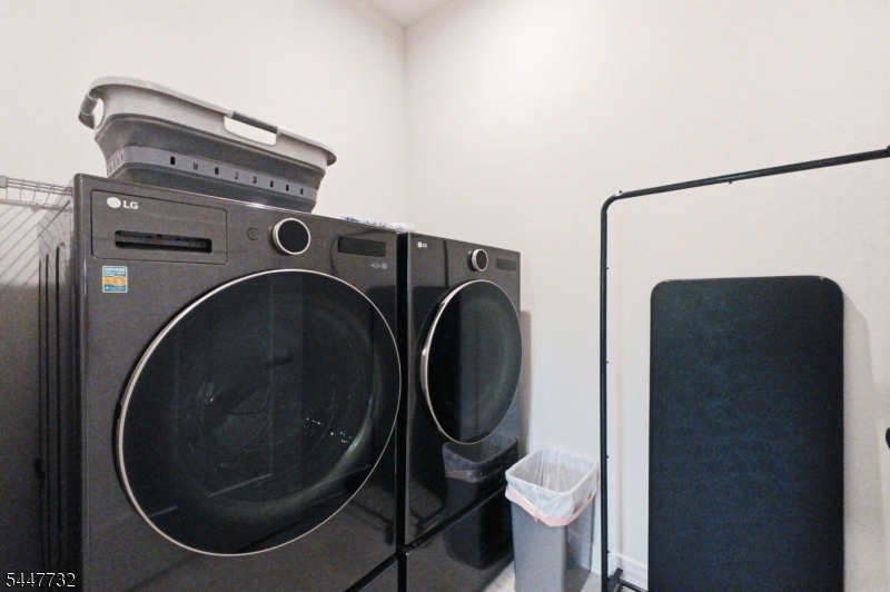 Hawke Point - Residential