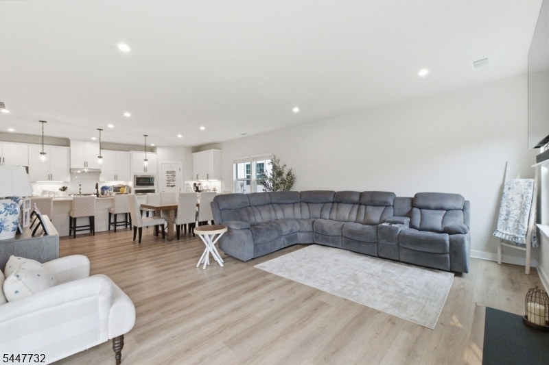 Hawke Point - Residential