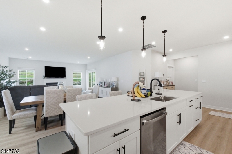 Hawke Point - Residential