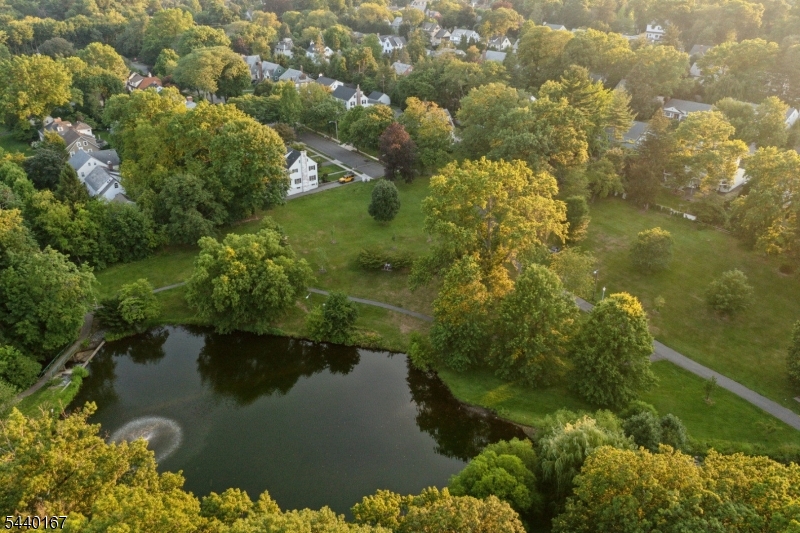 Yantacaw Brook - Residential