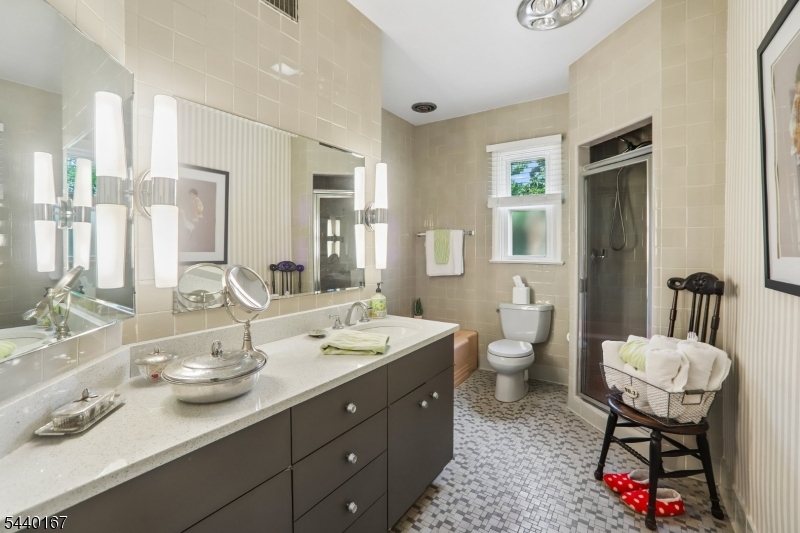 Yantacaw Brook - Residential